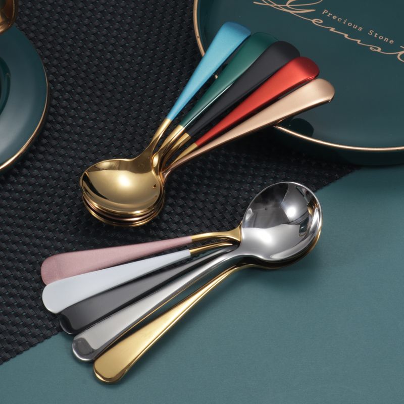 High Quality Amazon Hot Sale Long Handles And Stainless Steel Luxury Gold Kitchen Tea Salad Gold Ladle Cutlery Dessert Spoon Set