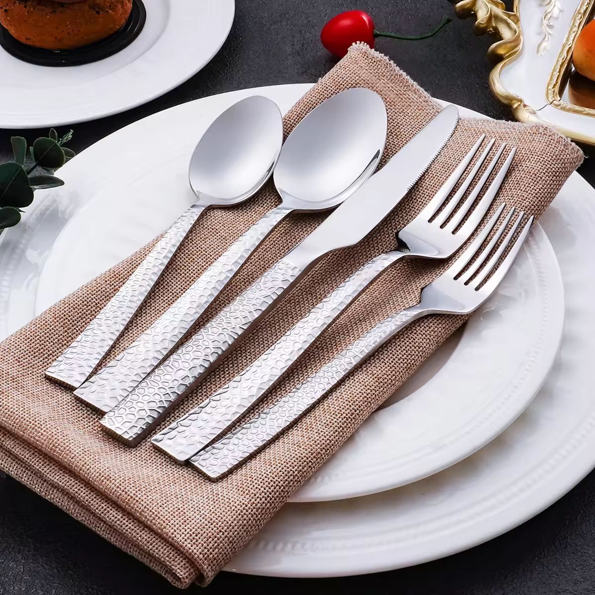 Hammered Cutlery Set with Knife Fork Spoon, Stainless Steel Flatware Set, Besteck Set High-Quality, Dishwasher Safe